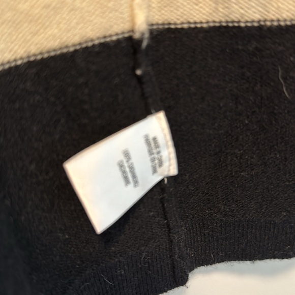 THEORY Cashmere black and cream/white striped cardigan wrap lightweight medium - Picture 3 of 4